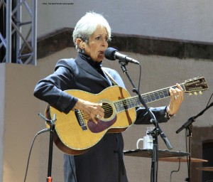 joan-baez-credit-by-christof-graf-cohenpedia